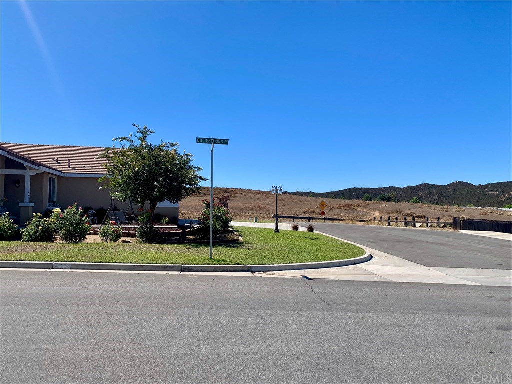 24817 Butterchurn Road Wildomar, CA 92595 - Photo 31 of 39 Looking at the house from across the street. (Across from the side, that is.)