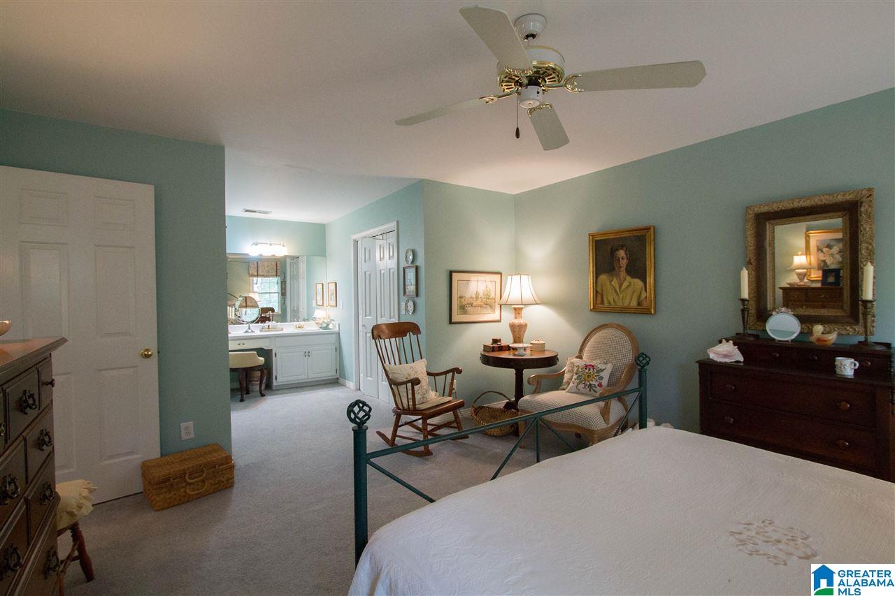 305 Newgate Court Alabaster, AL 35007 - Photo 28 of 50