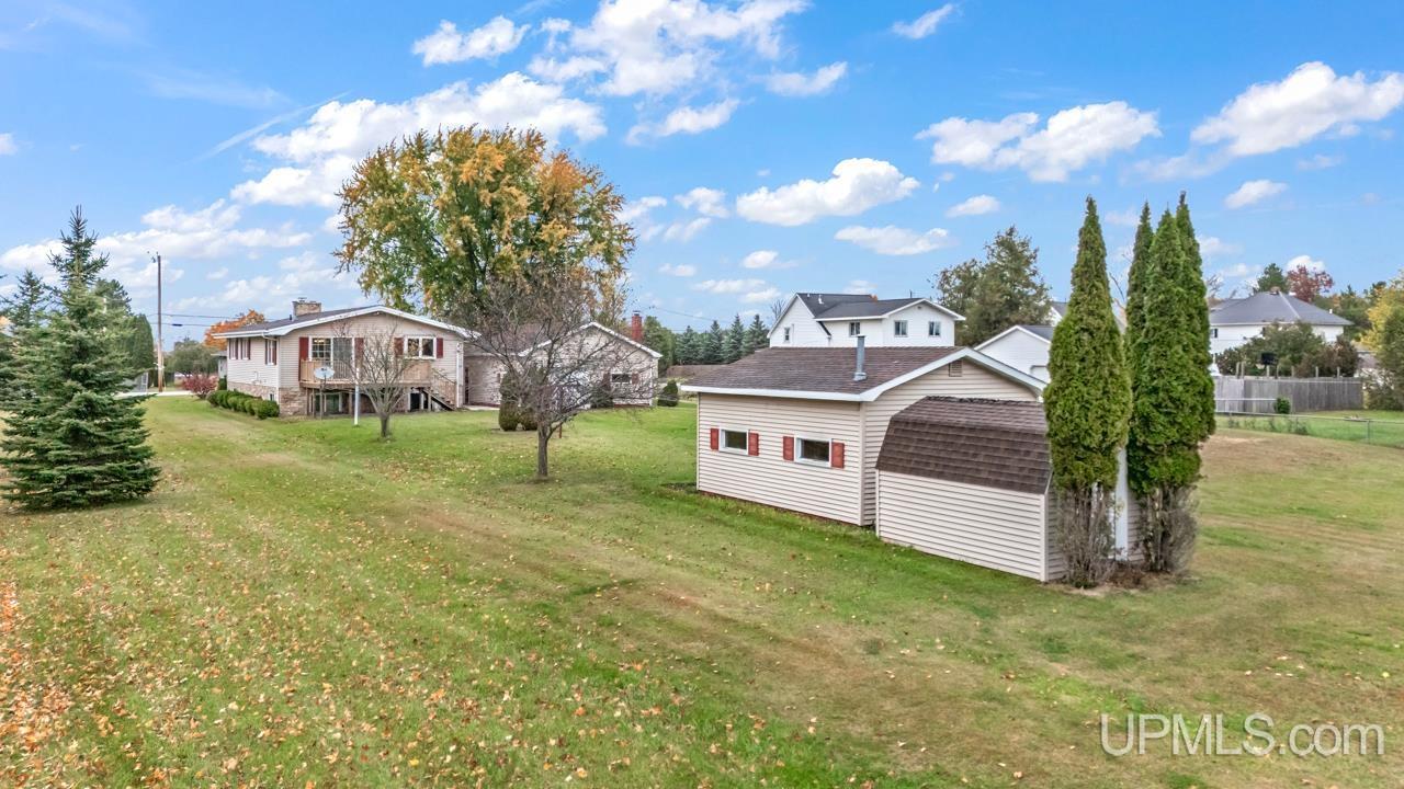 3949 20th Road Gladstone, MI 49837 - Photo 28 of 31