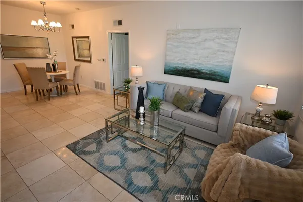 $675,000 | 3603 Ladrillo Aisle, Irvine, CA 92606