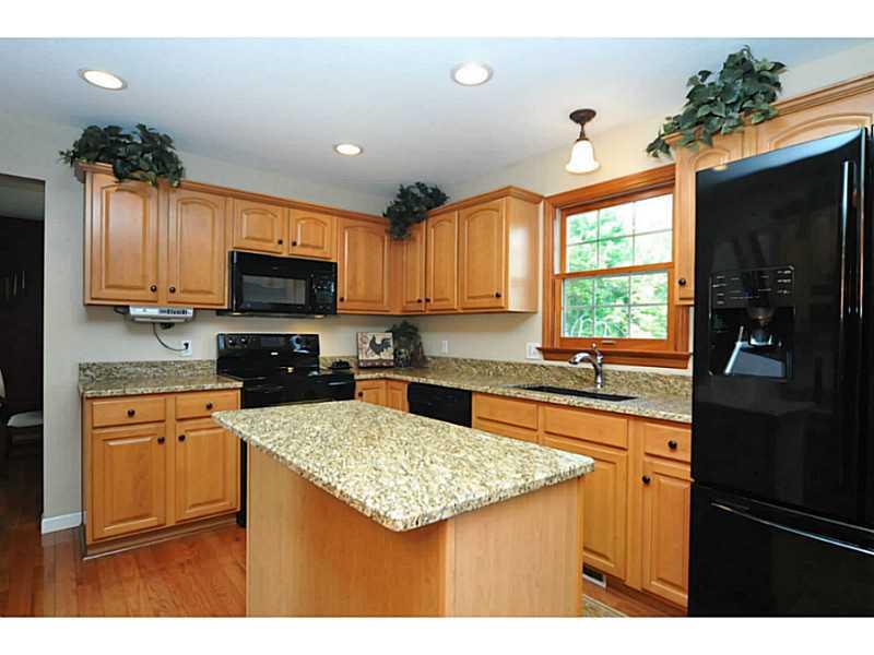 2770 Dutch Ridge Road Beaver, PA 15009 - Photo 9 of 24 Kitchen.