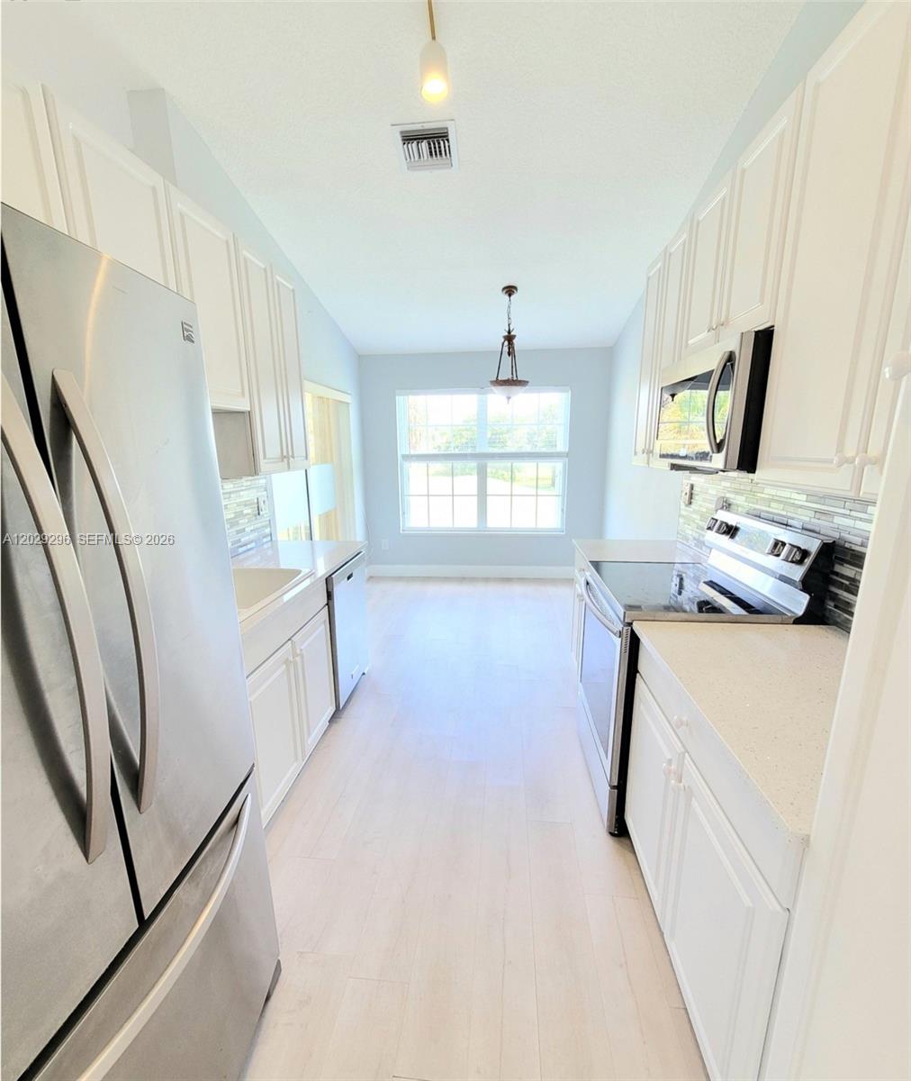 17317 Boca Club Boulevard, Unit 8 Boca Raton, FL 33487 - Photo 10 of 26