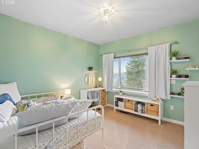 $1,015,000 | 18101 Willamina Creek Road, Willamina, OR 97396