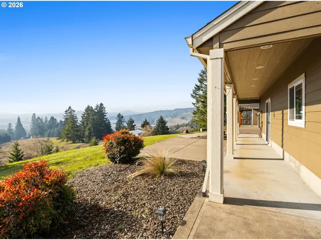 $1,015,000 | 18101 Willamina Creek Road, Willamina, OR 97396