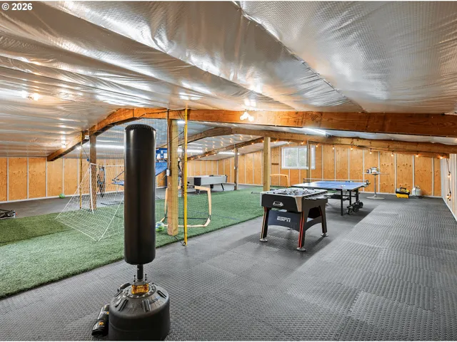 $1,015,000 | 18101 Willamina Creek Road, Willamina, OR 97396