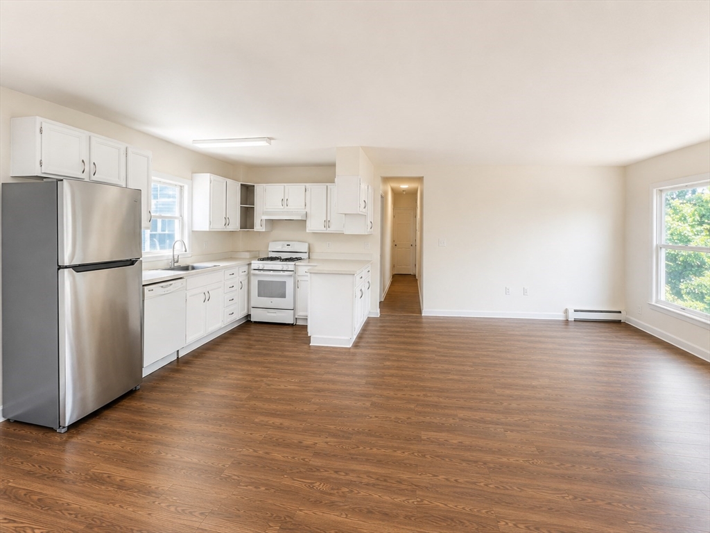 18 Appleton Street, Unit 2A Somerville, MA 02144 - Photo 2 of 10