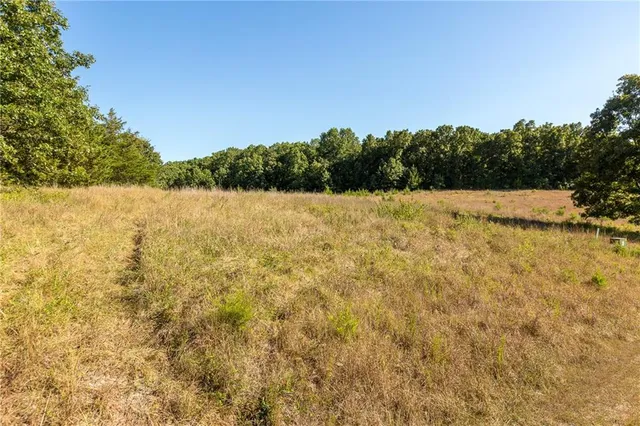 $184,500 | 0 Fraction Point Drive, Warsaw, MO 65355