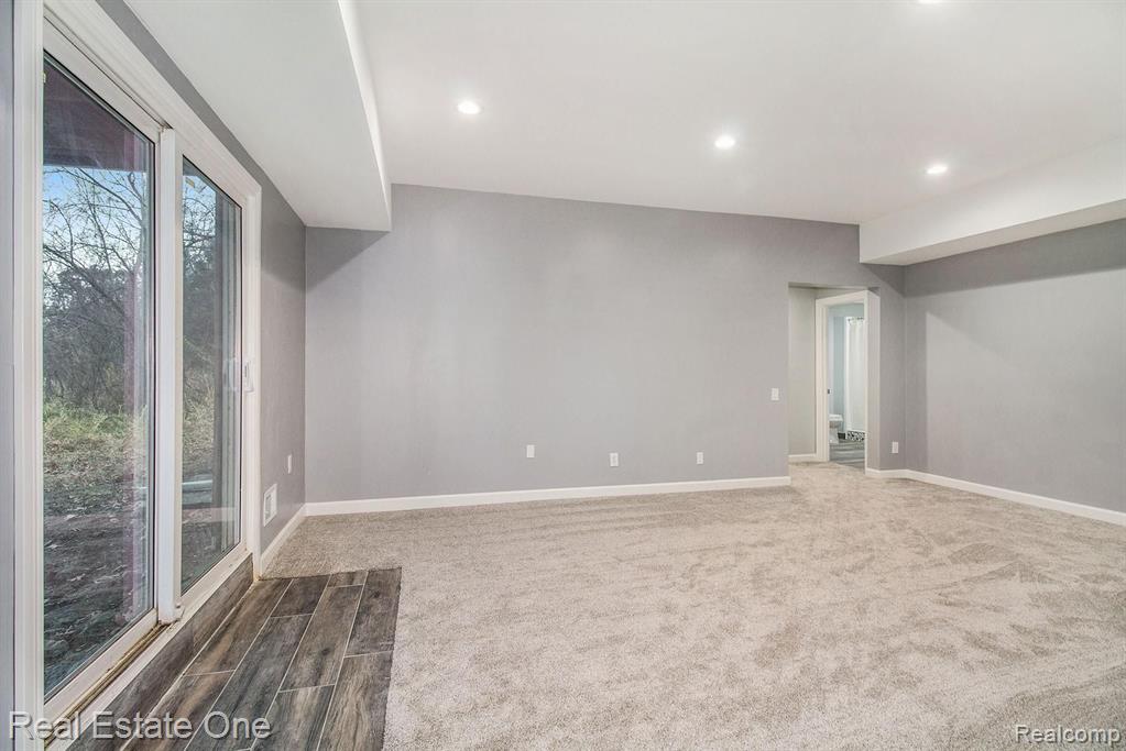 5856 Hinchey Road Howell, MI 48843 - Photo 23 of 35