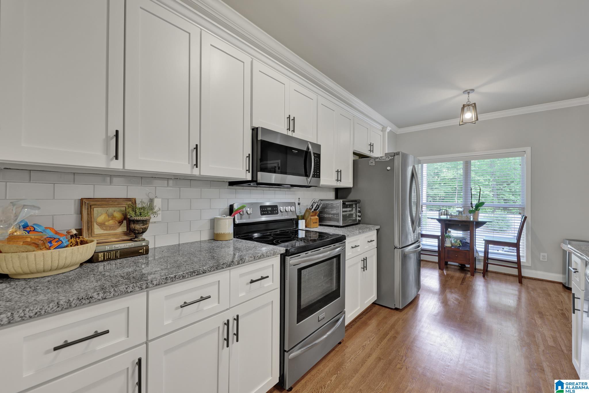 949 Hickory Valley Road Trussville, AL 35173 - Photo 12 of 33