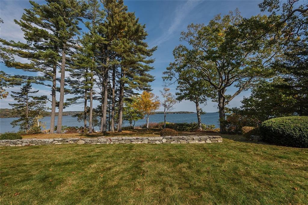 89 Sanderson Road Cumberland Foreside, ME 04110 - Photo 6 of 31 Photo