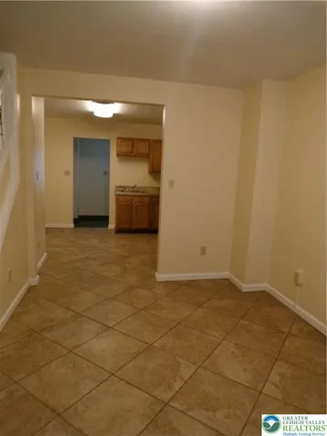 $1,250 | 1624 Utica Street, Allentown, PA 18102