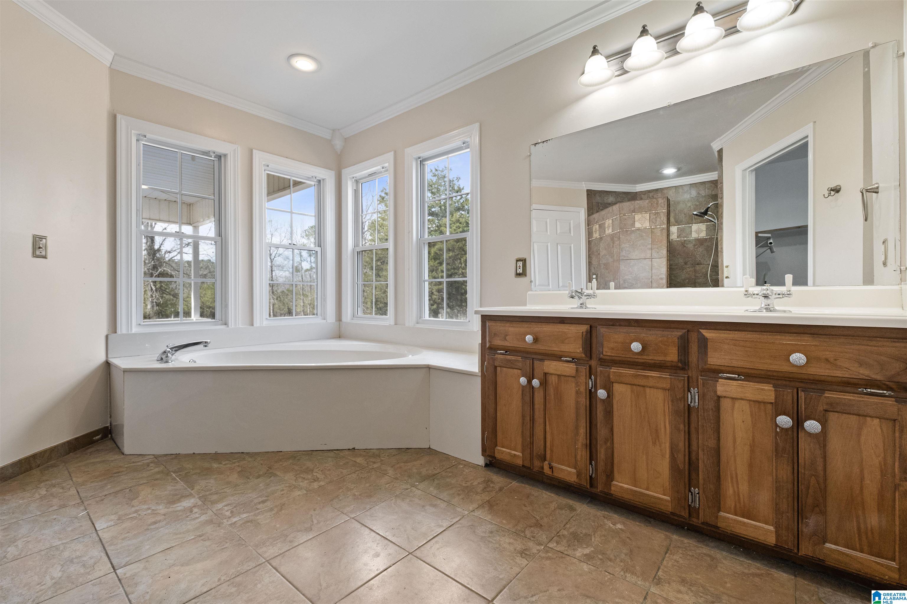 737 Cates Rd. Gadsden, AL 35901 - Photo 18 of 68