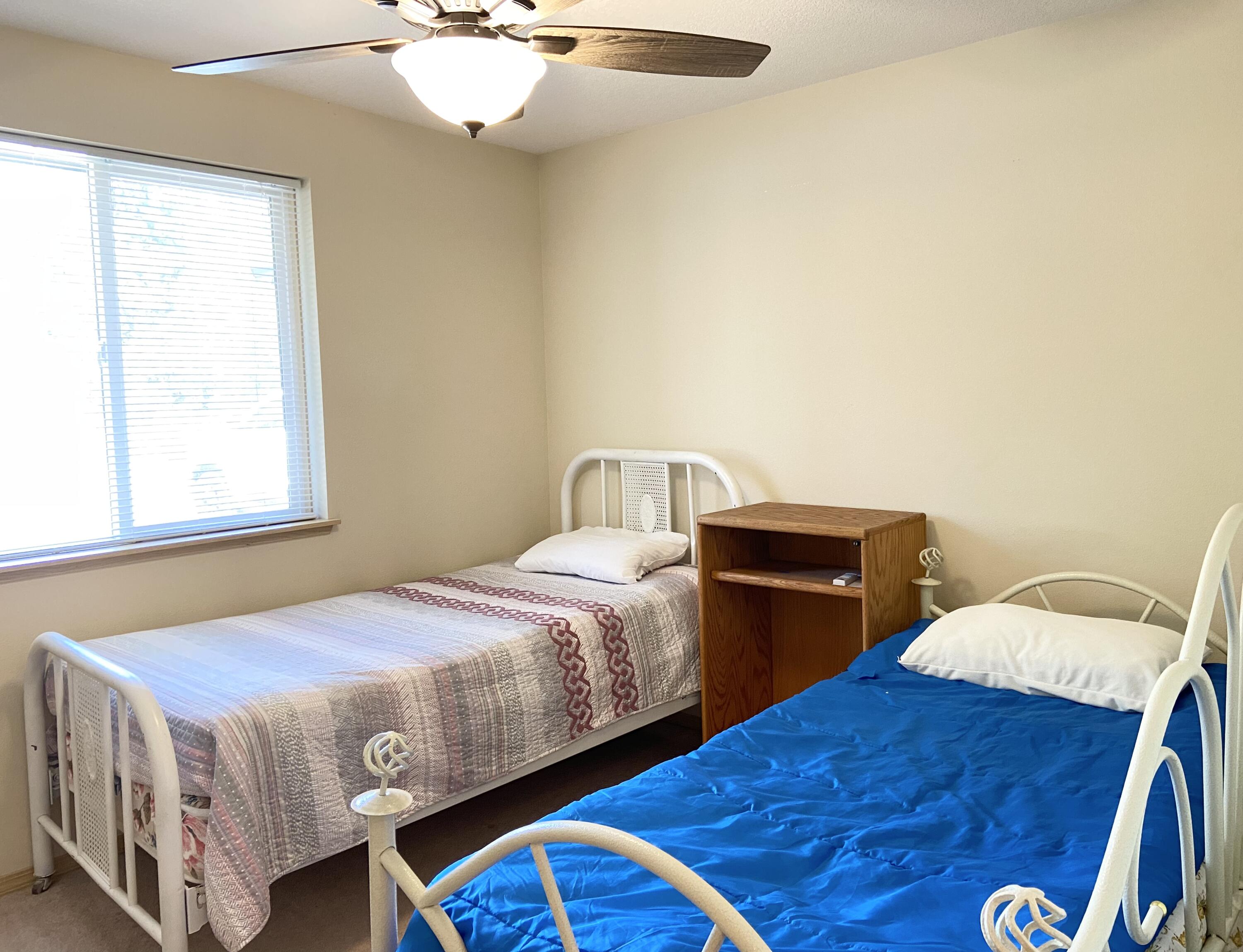 17205 Kingsburg Road Bend, OR 97707 - Photo 12 of 14 Bedroom 2