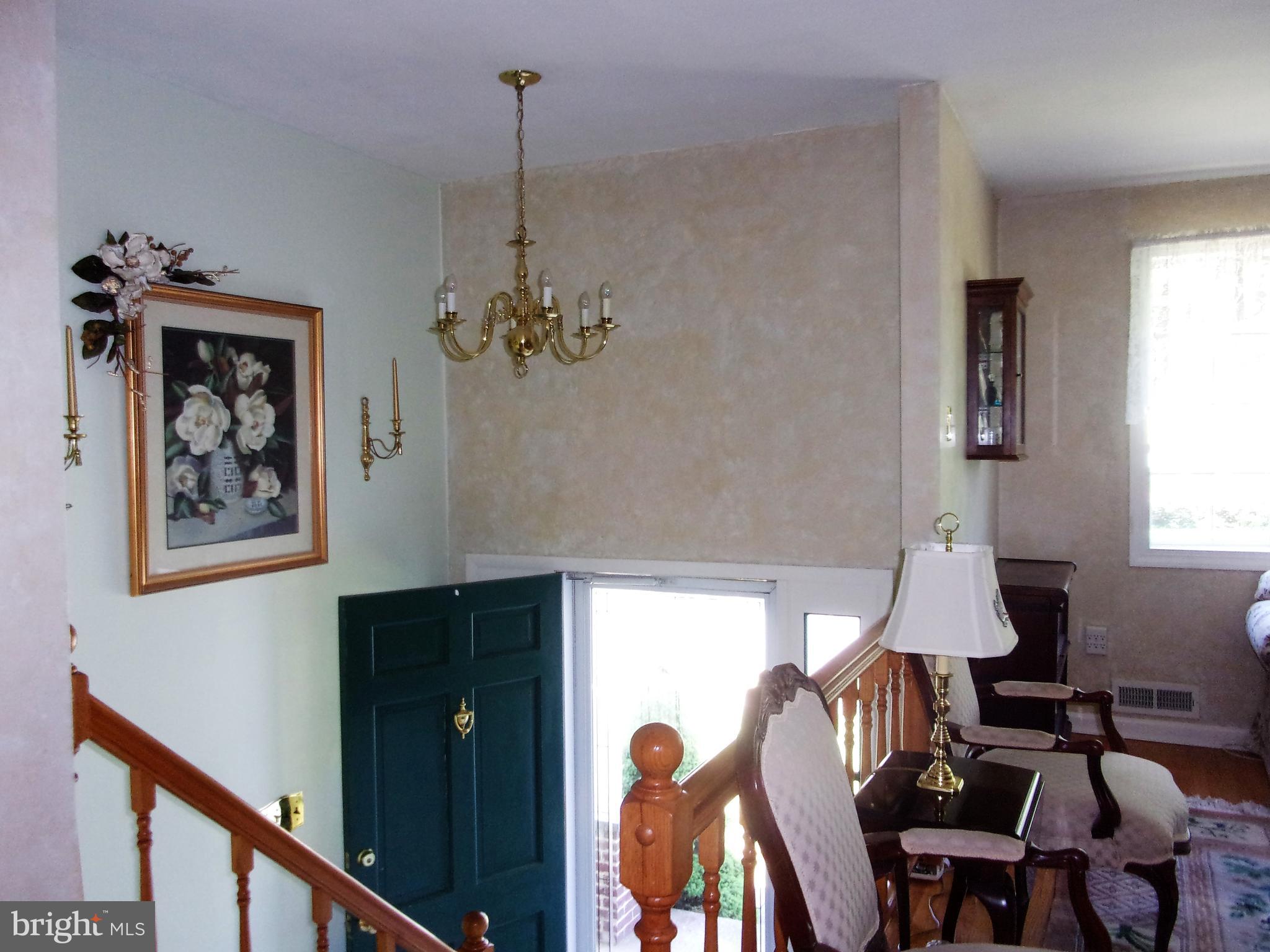 147 Parkview Road Stratford, NJ 08084 - Photo 8 of 34