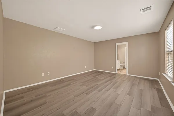 $2,400 | 2918 Latch Lane, Houston, TX 77038