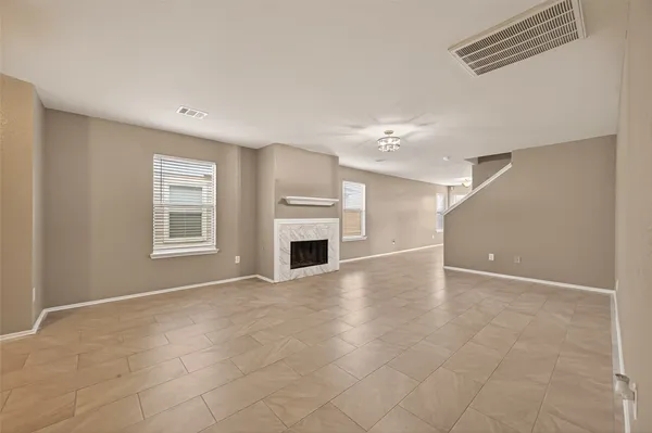 $2,400 | 2918 Latch Lane, Houston, TX 77038