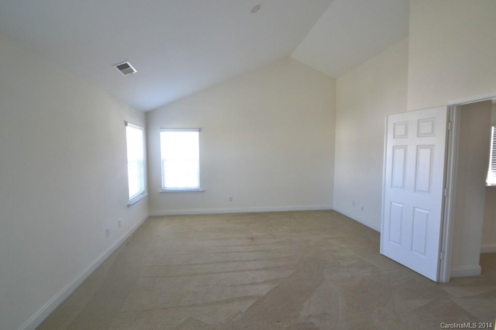 2127 Maple Tree Court Charlotte, NC 28214 - Photo 13 of 23