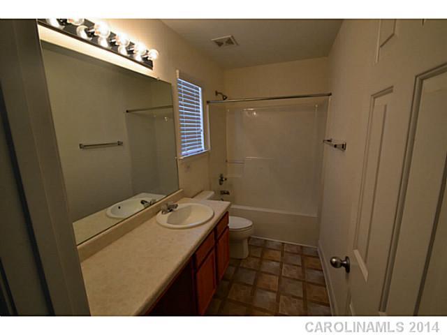 2127 Maple Tree Court Charlotte, NC 28214 - Photo 14 of 23