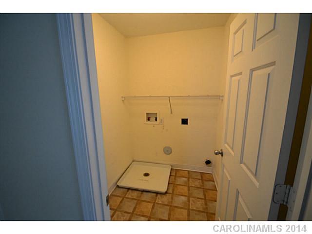 2127 Maple Tree Court Charlotte, NC 28214 - Photo 17 of 23