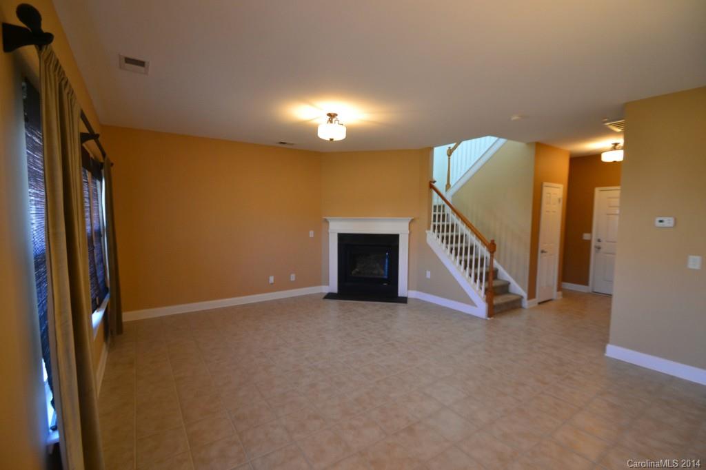 2127 Maple Tree Court Charlotte, NC 28214 - Photo 4 of 23