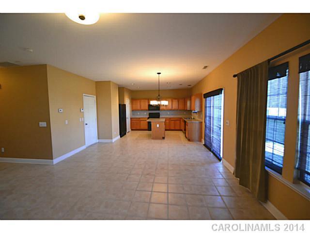 2127 Maple Tree Court Charlotte, NC 28214 - Photo 6 of 23