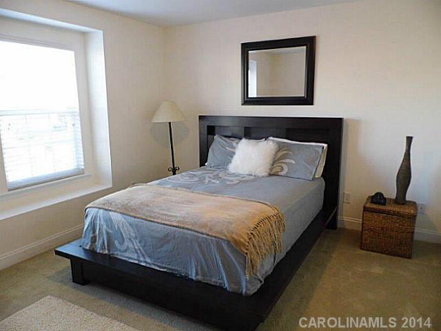 2127 Maple Tree Court Charlotte, NC 28214 - Photo 10 of 23