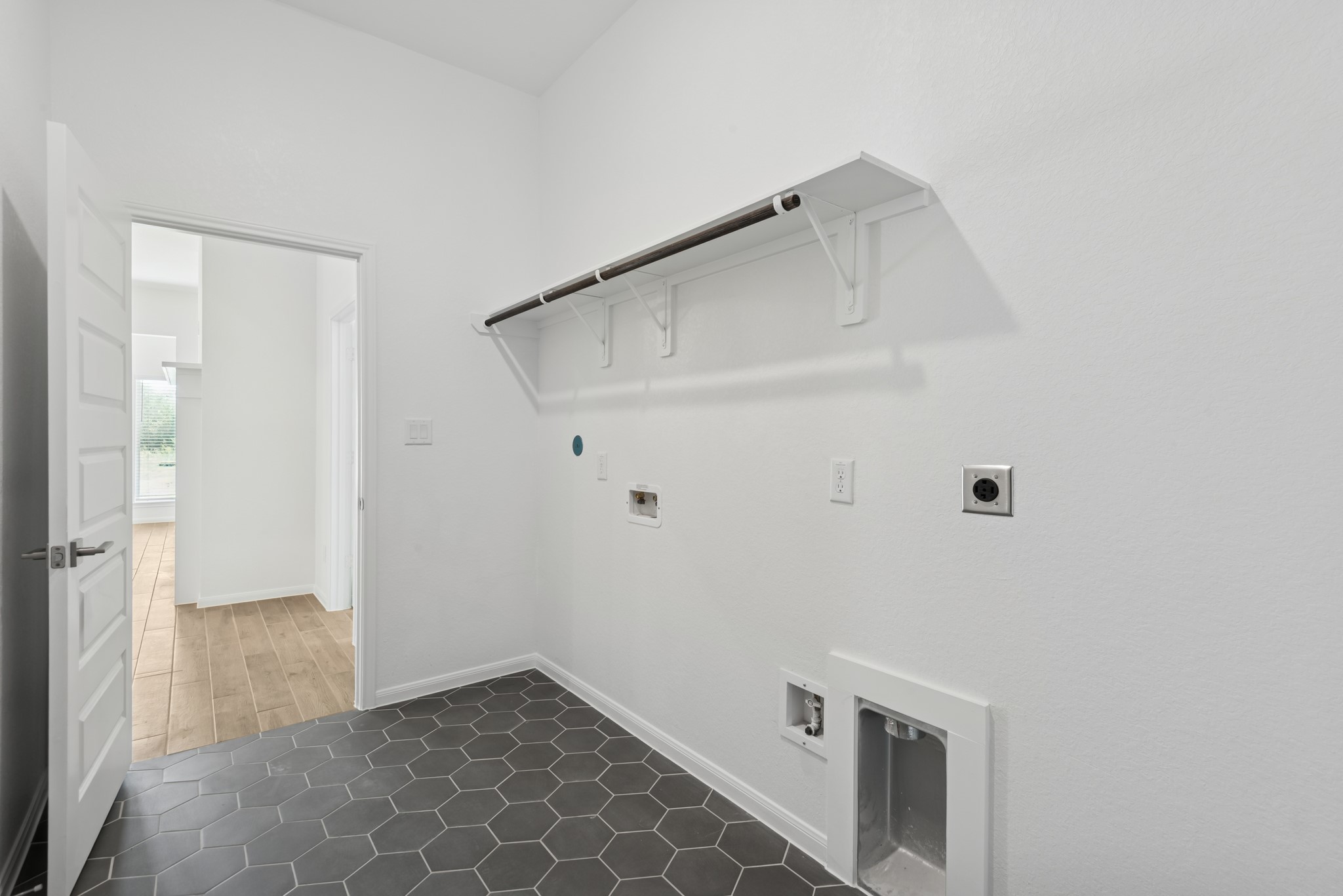 5017 Bluebell Way Waller, TX 77484 - Photo 21 of 23 Laundry room (*Photo not of actual home and used for illustration purposes only.)