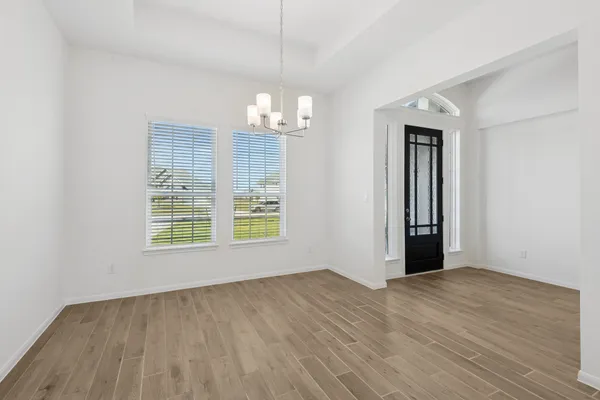 $639,999 | 5017 Bluebell Way, Waller, TX 77484