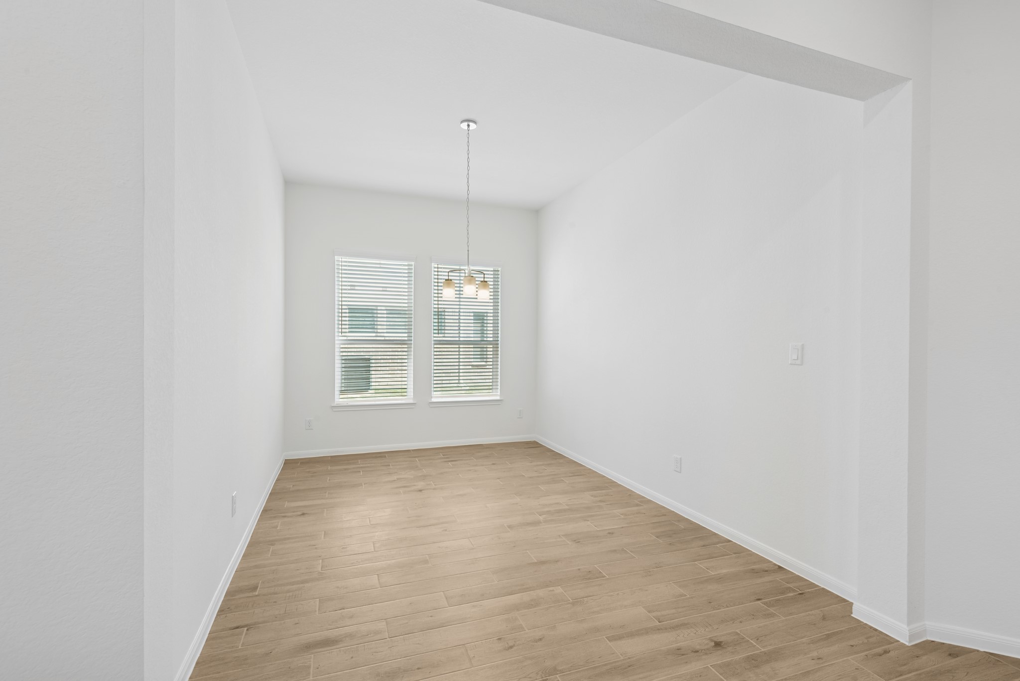 5017 Bluebell Way Waller, TX 77484 - Photo 7 of 23 Sun-lit dining area (*Photo not of actual home and used for illustration purposes only.)