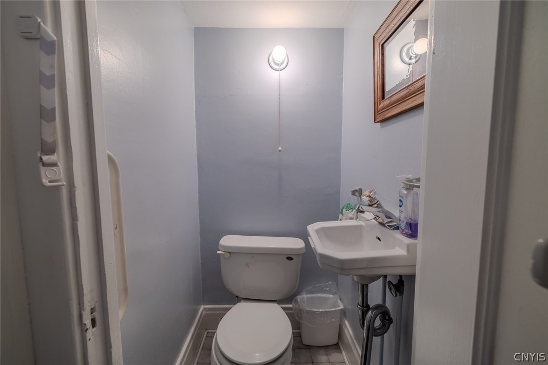 216 Hampton Road Syracuse, NY 13203 - Photo 15 of 40 Half Bath off Kitchen