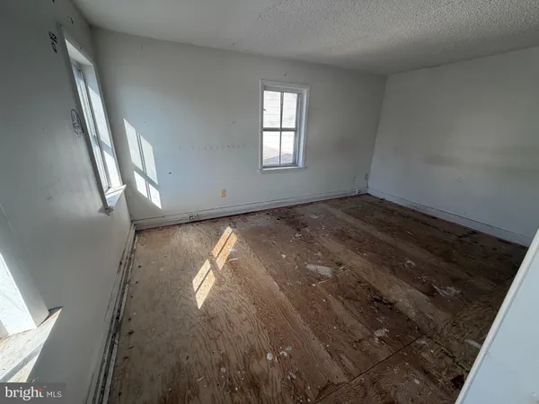 en empty room with window