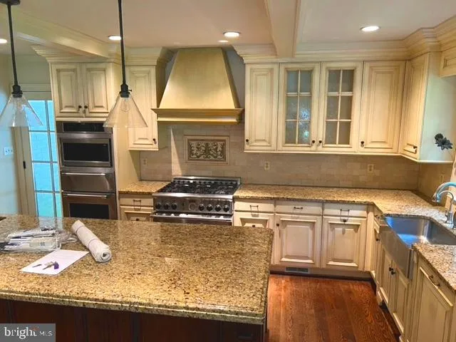 $8,995 | 8820 Burning Tree Road, Bethesda, MD 20817