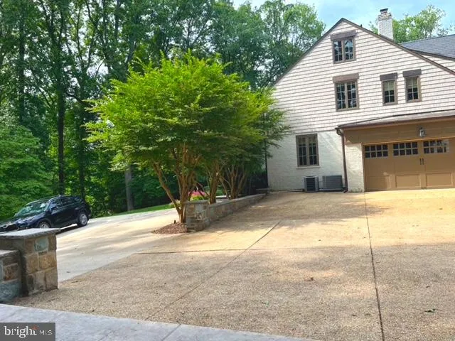 $8,995 | 8820 Burning Tree Road, Bethesda, MD 20817
