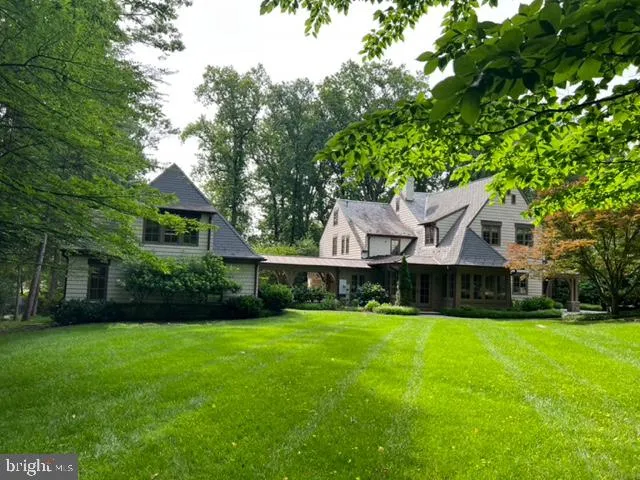 $8,995 | 8820 Burning Tree Road, Bethesda, MD 20817