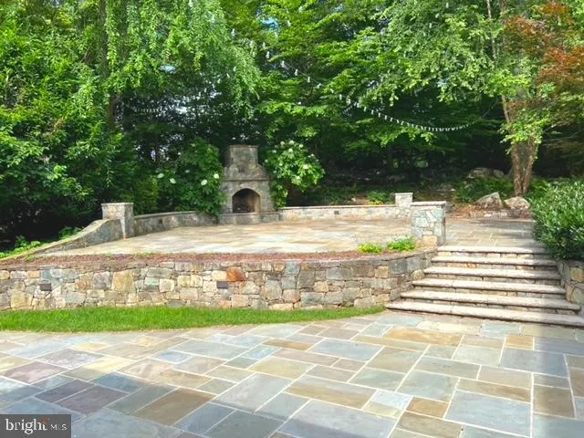 $8,995 | 8820 Burning Tree Road, Bethesda, MD 20817