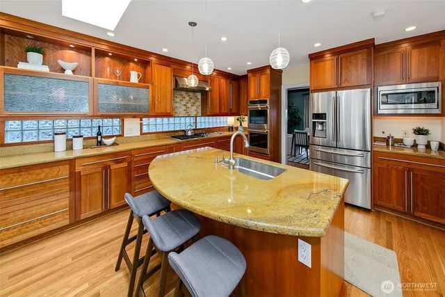 $2,495,000 | 1939 East Crescent Drive, Seattle, WA 98112