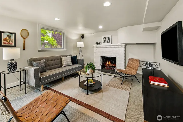 $2,495,000 | 1939 East Crescent Drive, Seattle, WA 98112