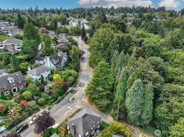 $2,495,000 | 1939 East Crescent Drive, Seattle, WA 98112
