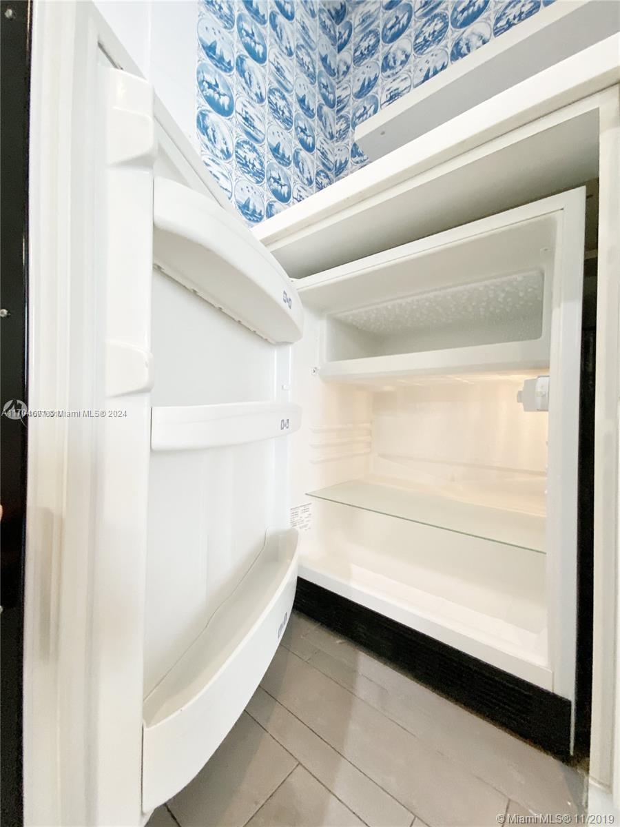 1100 West Avenue, Unit 1120 Miami Beach, FL 33139 - Photo 12 of 54