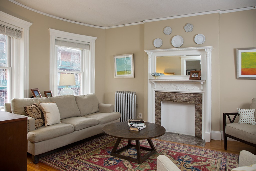 19 Grovenor Road, Unit 2 Boston, MA 02130 - Photo 1 of 6 Gallery Image 1