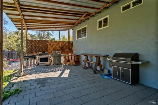 a view of a storage & utility room