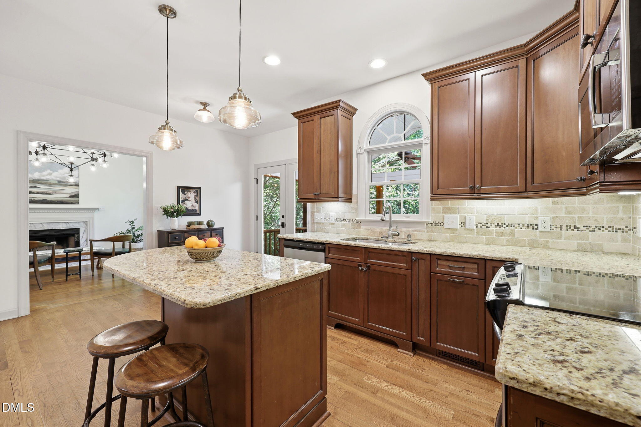 6629 Mafolie Court Raleigh, NC 27613 - Photo 15 of 39 Gallery Image 15