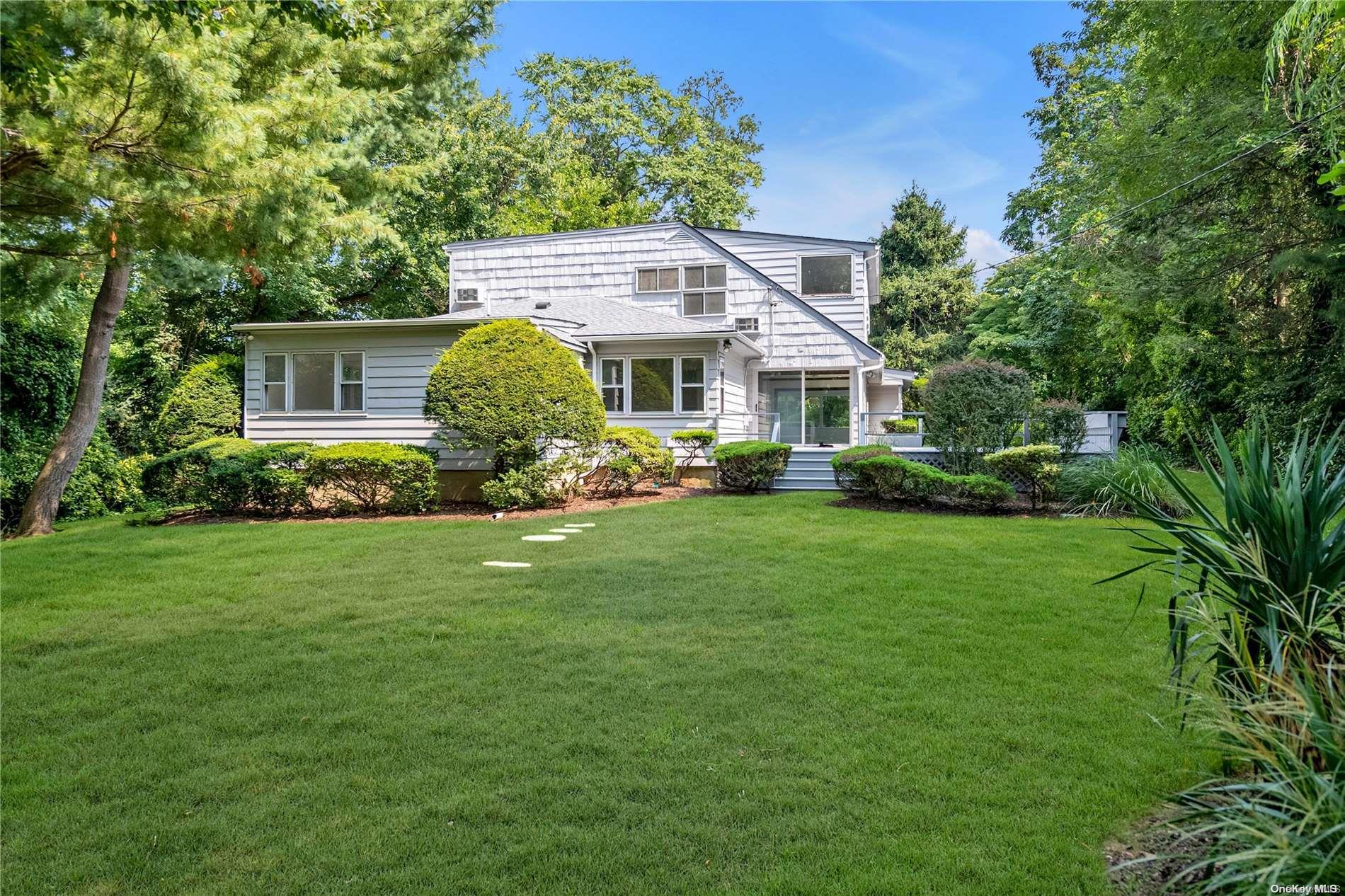 3 West Gilbert Road Great Neck, NY 11024 - Photo 1 of 1