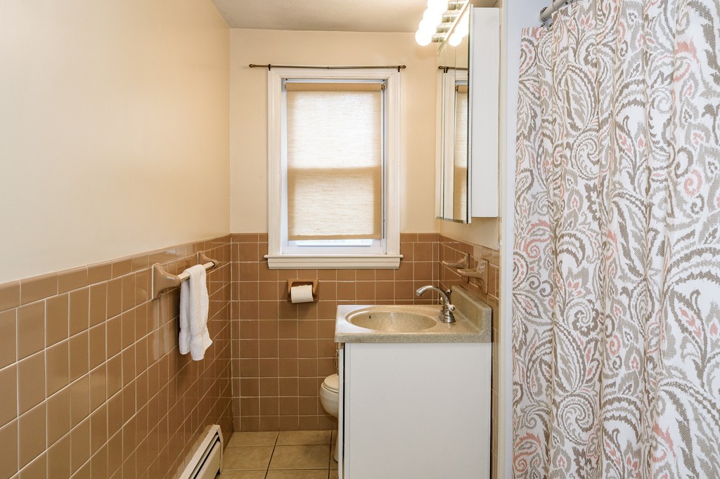 1326 Old Worcester Road Framingham, MA 01701 - Photo 16 of 30 Gallery Image 16