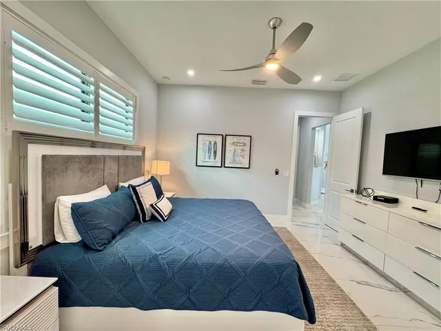 $20,000 | 656 108th Avenue North, Naples, FL 34108