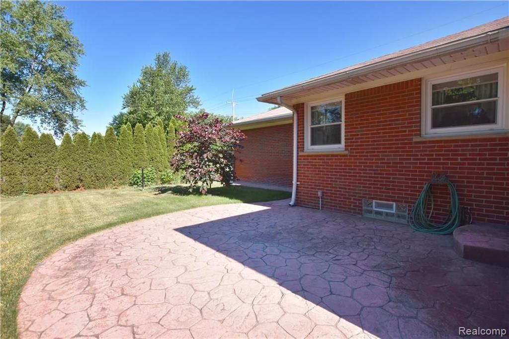 16279 Beverly Road Franklin, MI 48025 - Photo 30 of 38