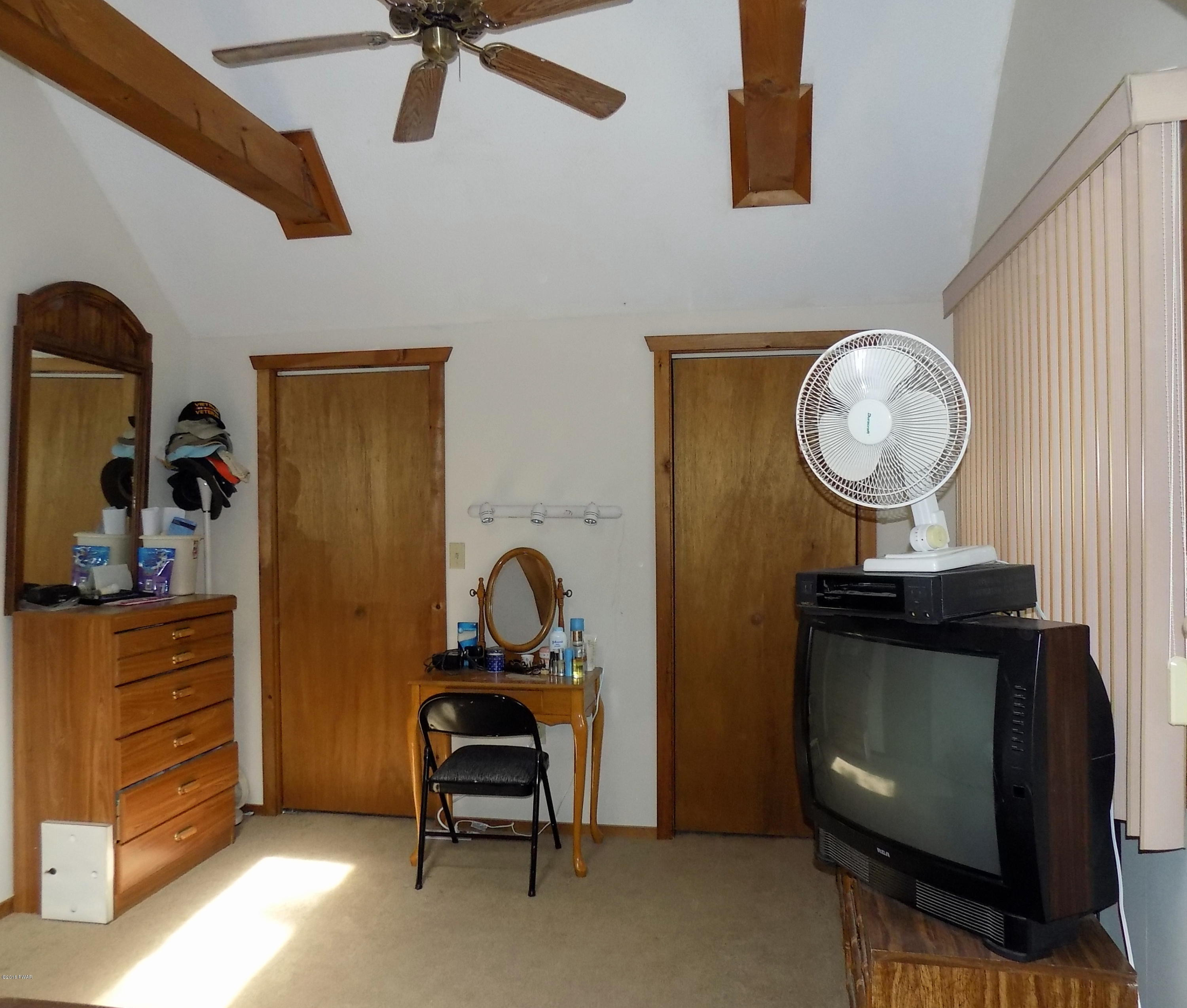 1131 Mustang Road Lake Ariel, PA 18436 - Photo 20 of 48