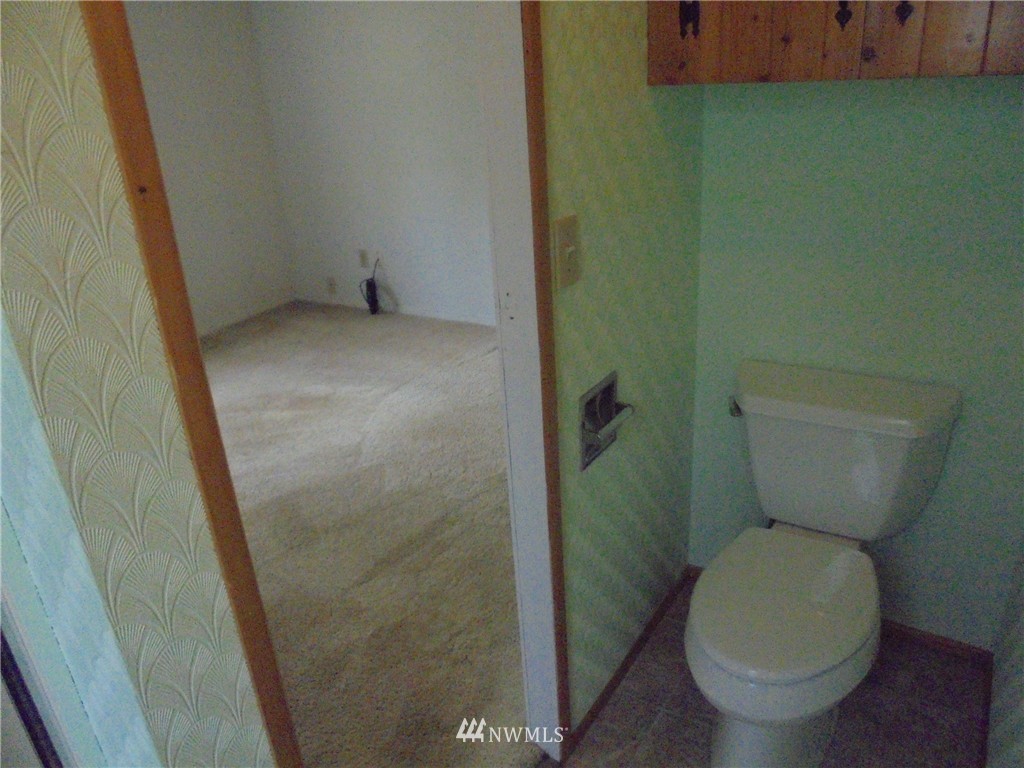 1987 West Ford Loop Road Elma, WA 98541 - Photo 13 of 25 Gallery Image 13