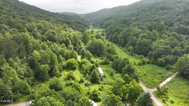 $139,900 | 901 Grassy Creek Road, Rogersville, TN 37857