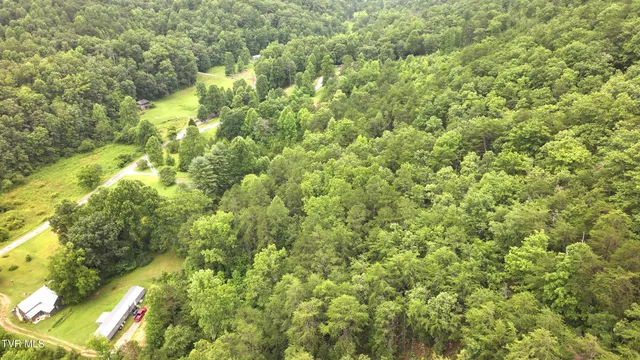 $139,900 | 901 Grassy Creek Road, Rogersville, TN 37857